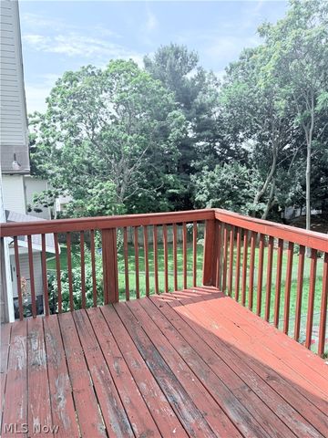 2132 10th Street SW, Akron, OH 44314