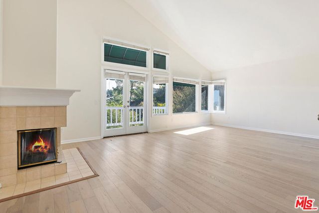 3767 Paseo Primario, Calabasas, CA 91302