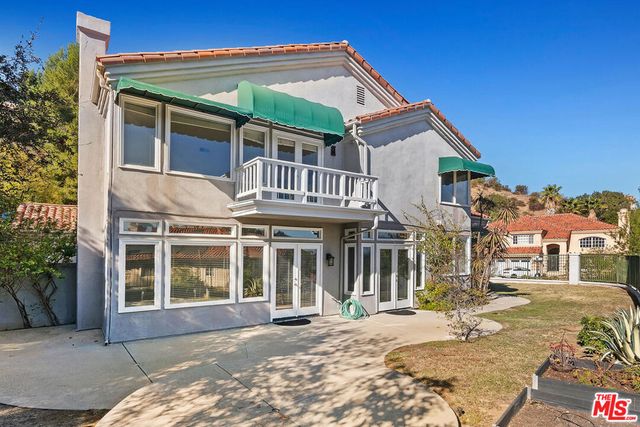 3767 Paseo Primario, Calabasas, CA 91302
