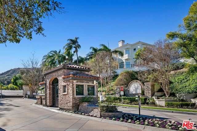 3767 Paseo Primario, Calabasas, CA 91302