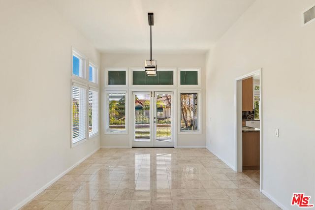 3767 Paseo Primario, Calabasas, CA 91302
