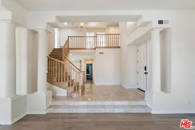 3767 Paseo Primario, Calabasas, CA 91302