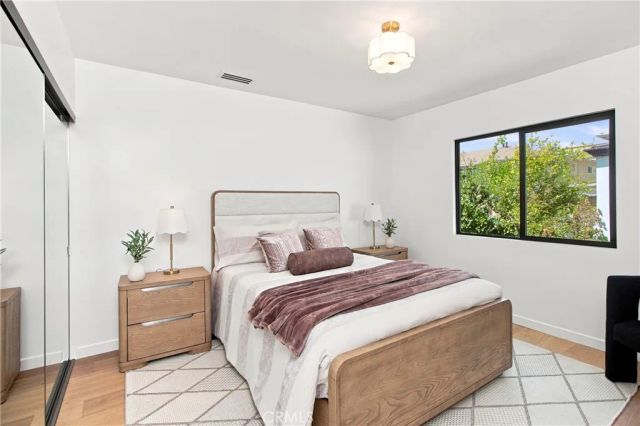 556 Hawthorne, Glendale, CA 91204