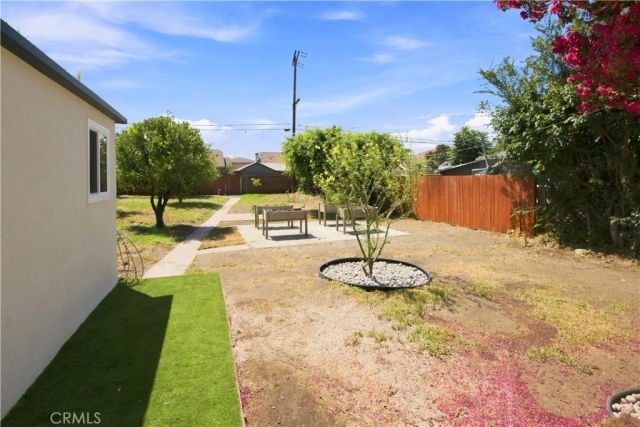 556 Hawthorne, Glendale, CA 91204
