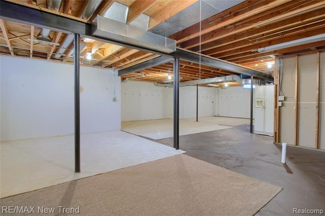 38309 Golfview Drive, Farmington Hills, MI 48331