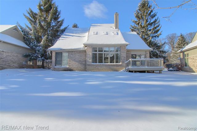 38309 Golfview Drive, Farmington Hills, MI 48331