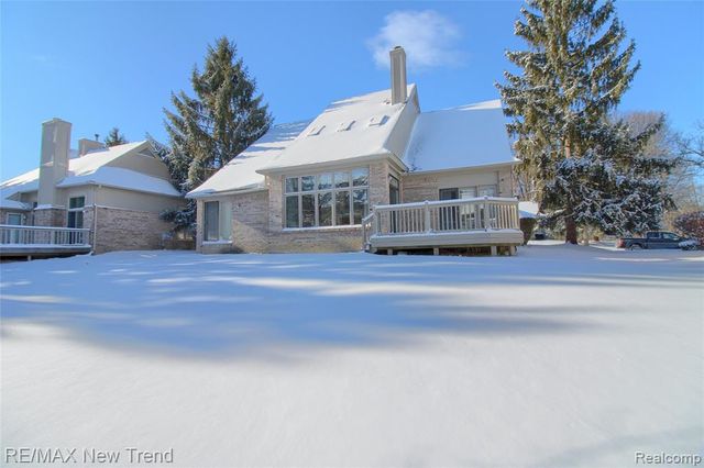 38309 Golfview Drive, Farmington Hills, MI 48331