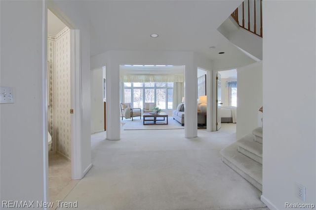 38309 Golfview Drive, Farmington Hills, MI 48331