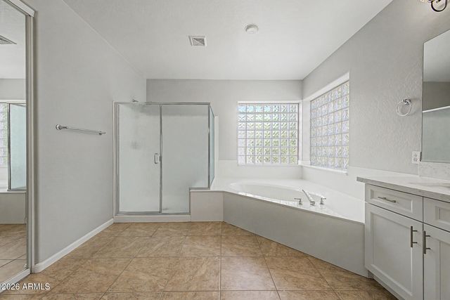 4420 S OLEANDER Drive, Chandler, AZ 85248