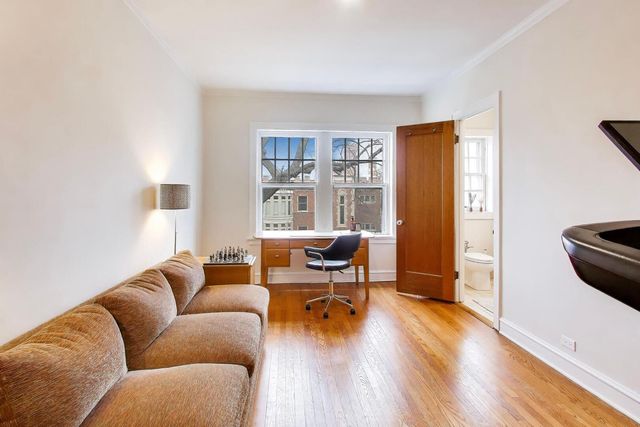 480 Sheridan Road 3, Evanston, IL 60202