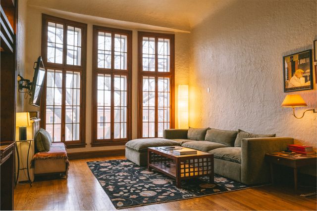 480 Sheridan Road 3, Evanston, IL 60202