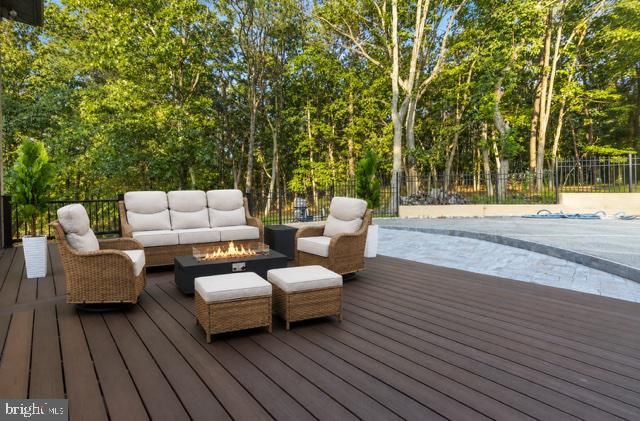 40 CHIPPENHAM DR, Voorhees, NJ 08043