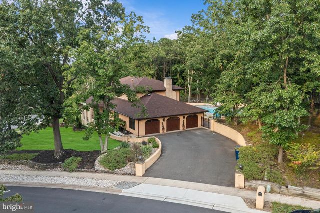 40 CHIPPENHAM DR, Voorhees, NJ 08043