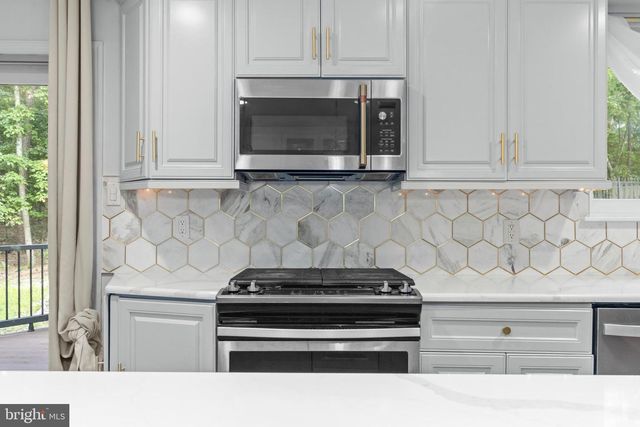 40 CHIPPENHAM DR, Voorhees, NJ 08043