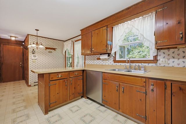 39 Janock Rd., Milford, MA 01757