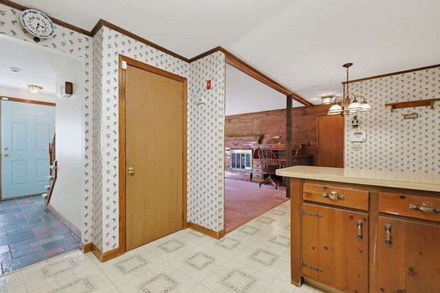 39 Janock Rd., Milford, MA 01757