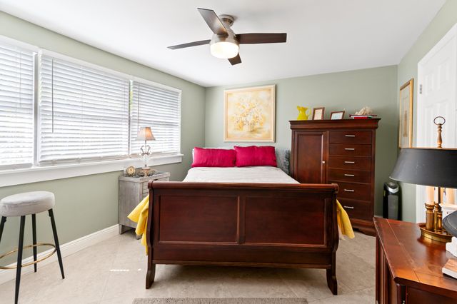 842 NE 20th Drive 842, Wilton Manors, FL 33305