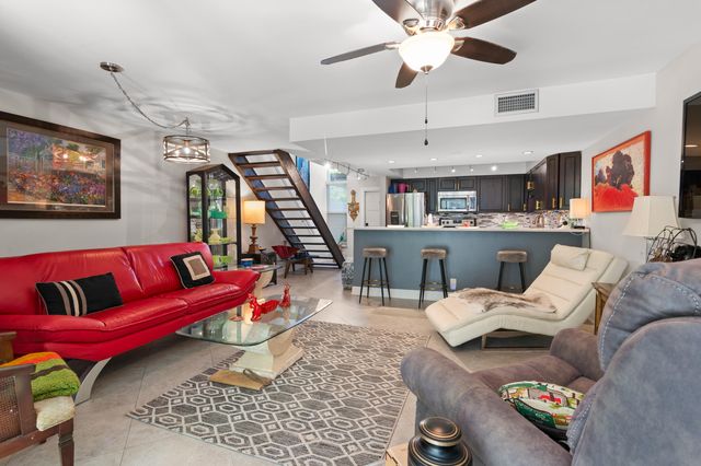 842 NE 20th Drive 842, Wilton Manors, FL 33305