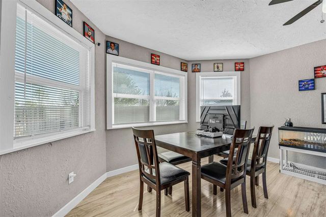 6918 SW Forest Ave, Lawton, OK 73505