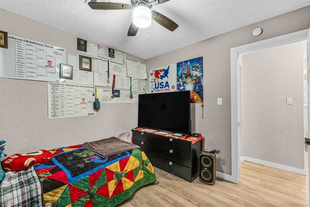 6918 SW Forest Ave, Lawton, OK 73505