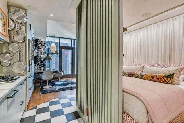 44 East Ave 1706, Austin, TX 78701