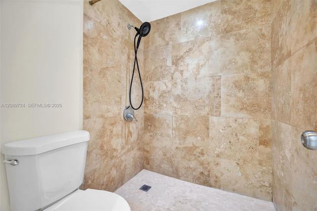 10525 SW 112th Avenue 113, Miami, FL 33176