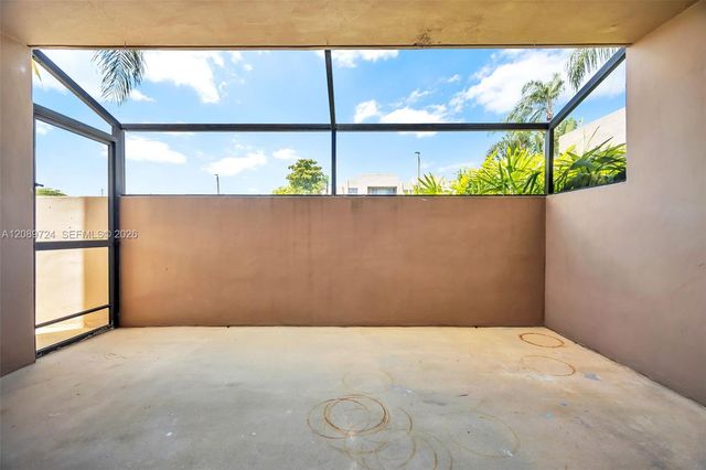 10525 SW 112th Avenue 113, Miami, FL 33176