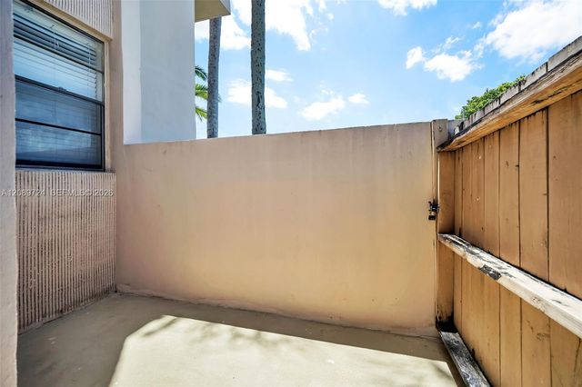 10525 SW 112th Avenue 113, Miami, FL 33176