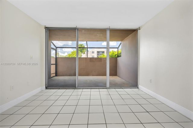 10525 SW 112th Avenue 113, Miami, FL 33176