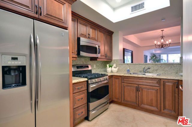 1530 S Centinela Avenue PH1, Los Angeles, CA 90025