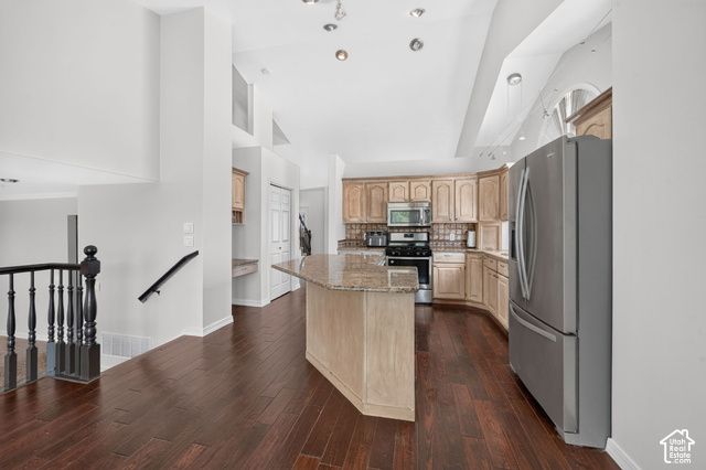 943 MEADOWLARK LN, West Bountiful, UT 84087