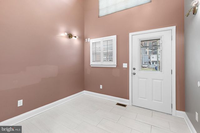 1812 S CHARLES ST, Baltimore, MD 21230