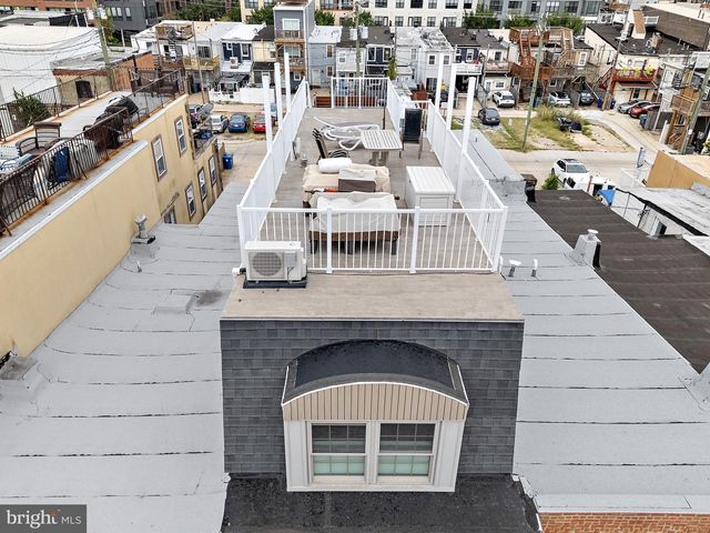 1812 S CHARLES ST, Baltimore, MD 21230