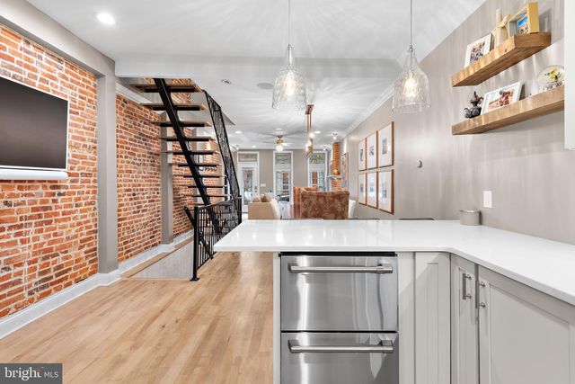 1812 S CHARLES ST, Baltimore, MD 21230