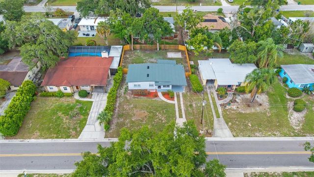 3009 E FLORA STREET, Tampa, FL 33610