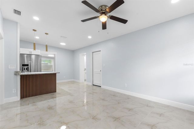 3009 E FLORA STREET, Tampa, FL 33610