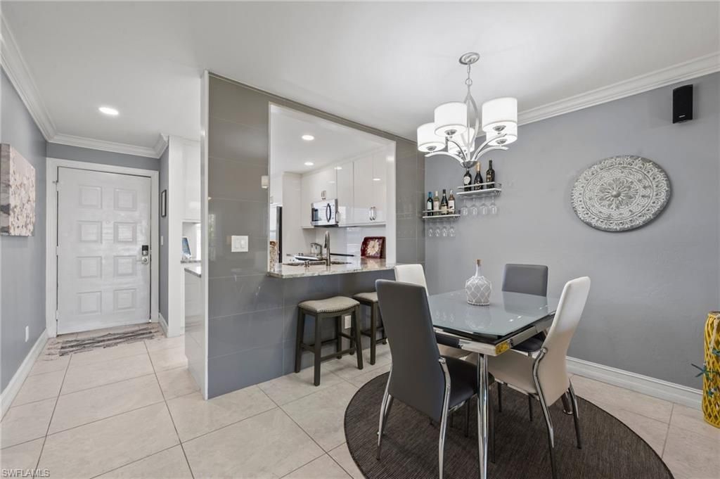 Image 18 of property listing at 1519 Cape Coral PKWY W # 9, Cape Coral, FL 33914