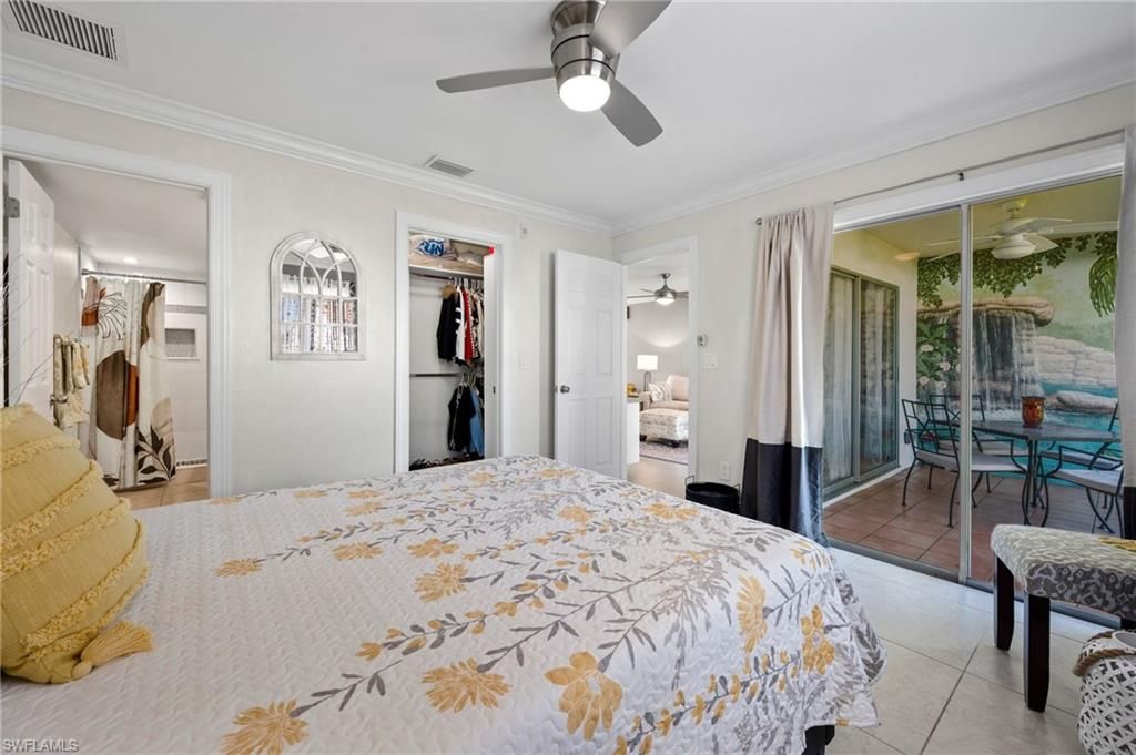 Image 7 of property listing at 1519 Cape Coral PKWY W # 9, Cape Coral, FL 33914