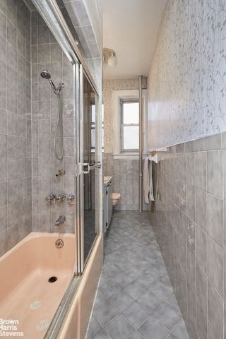 8015 6TH Avenue D3, New York City, NY 11209