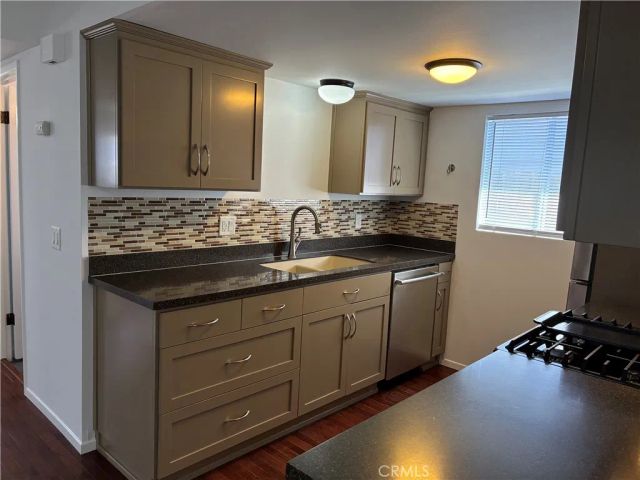 517 Queenanne, Paso Robles, CA 93446