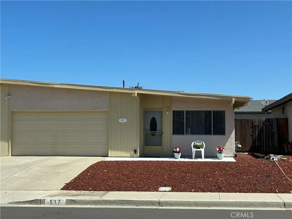 517 Queenanne, Paso Robles, CA 93446