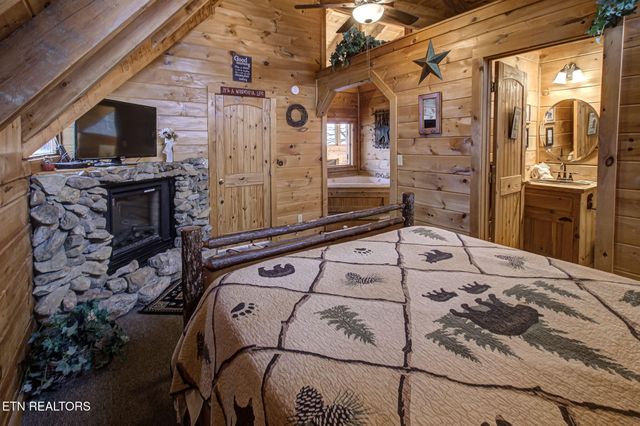 3640 Carsons Ridge Way, Sevierville, TN 37862