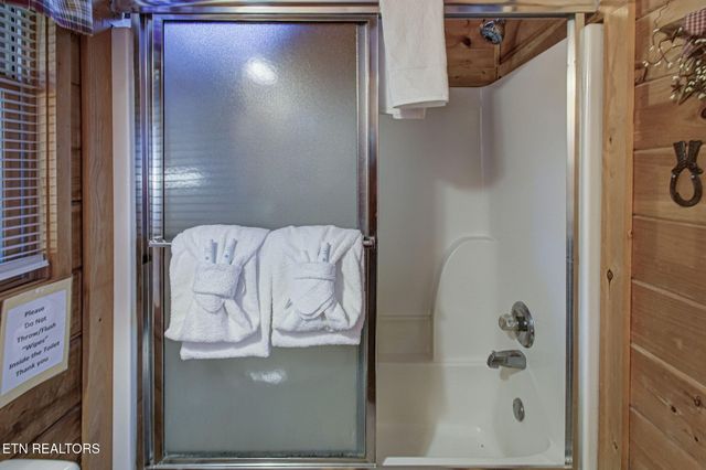 3640 Carsons Ridge Way, Sevierville, TN 37862