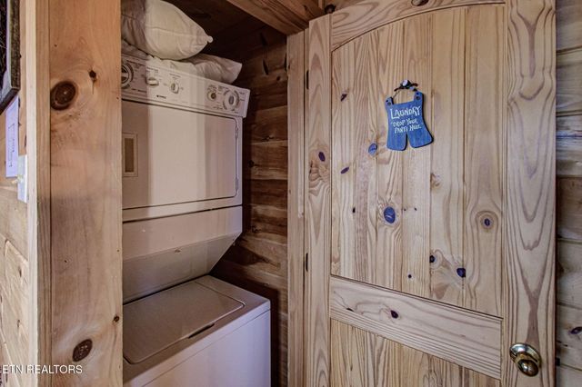 3640 Carsons Ridge Way, Sevierville, TN 37862