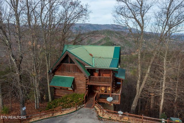 3640 Carsons Ridge Way, Sevierville, TN 37862