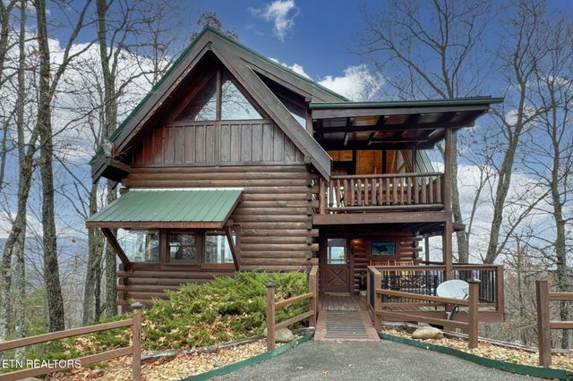 3640 Carsons Ridge Way, Sevierville, TN 37862