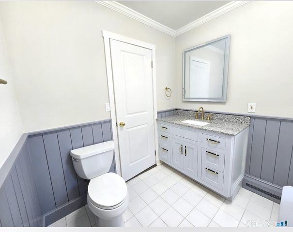 124 Woodbine Street, Waterbury, CT 06705
