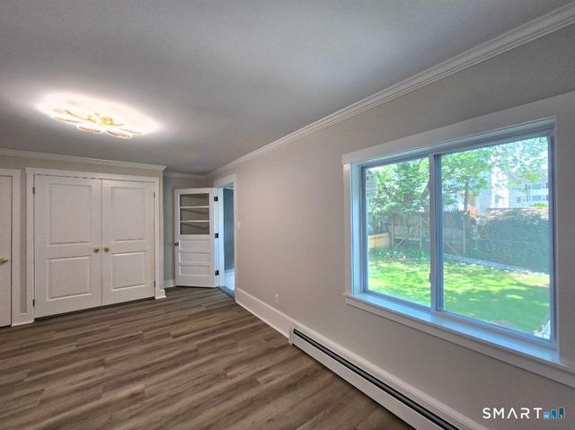 124 Woodbine Street, Waterbury, CT 06705