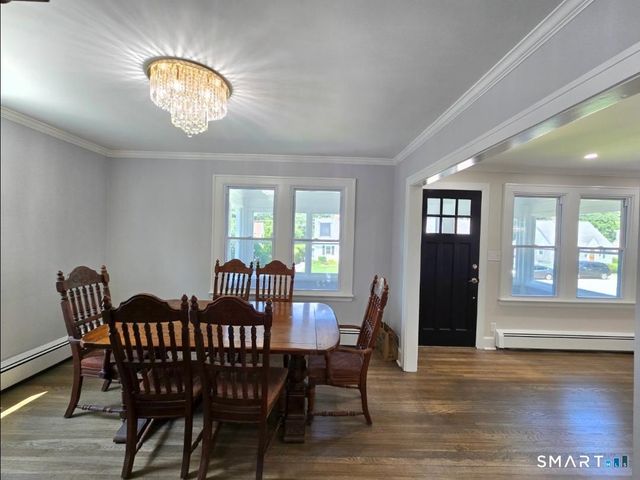 124 Woodbine Street, Waterbury, CT 06705