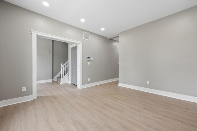 330-332 Loeffler Avenue, 330-332, Columbus, OH 43205